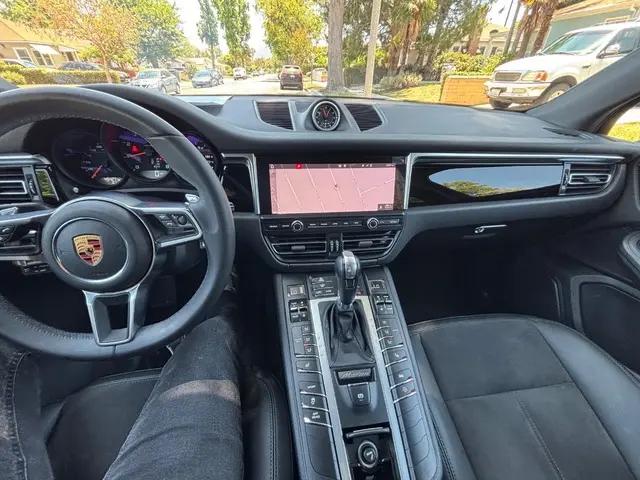 2019 Porsche Macan Macan