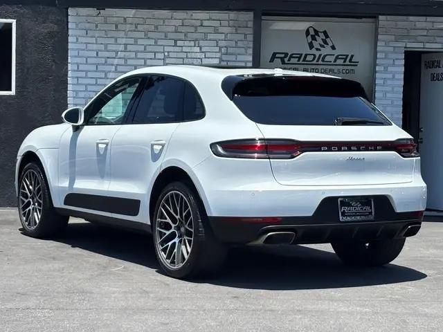 2019 Porsche Macan Macan