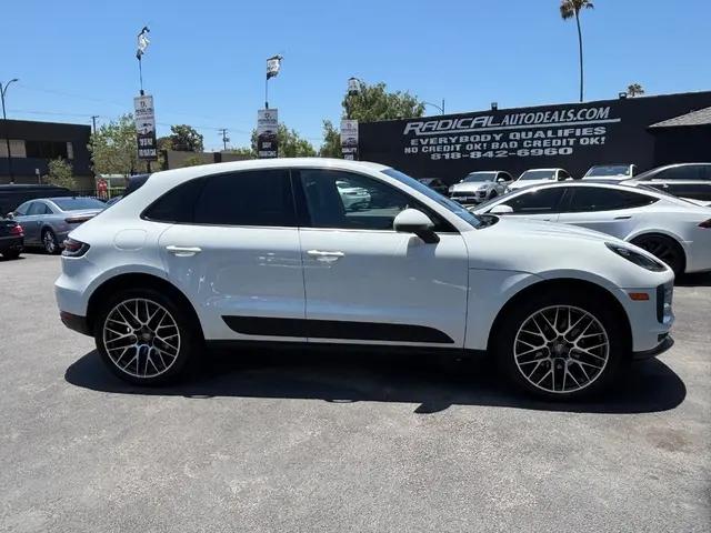 2019 Porsche Macan Macan