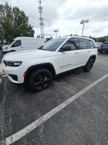 2023 Jeep Grand Cherokee Limited 4x4 for sale in Naperville, IL
