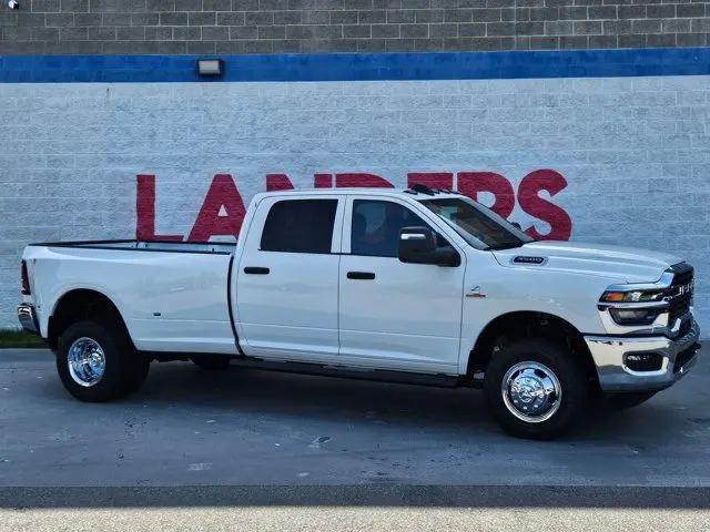 2026 Ram 3500 Tradesman Crew Cab 4x4 8 Box for sale in Little Rock, AR