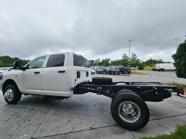 2026 Ram 3500 Tradesman/Big Horn