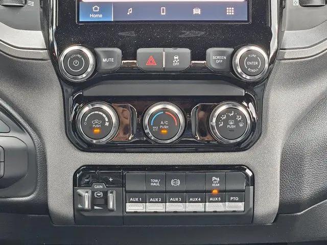 2026 Ram 3500 Tradesman/Big Horn