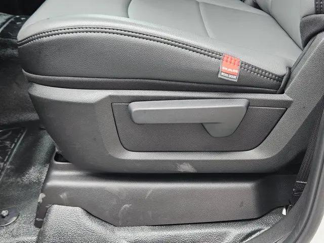 2026 Ram 3500 Tradesman/Big Horn