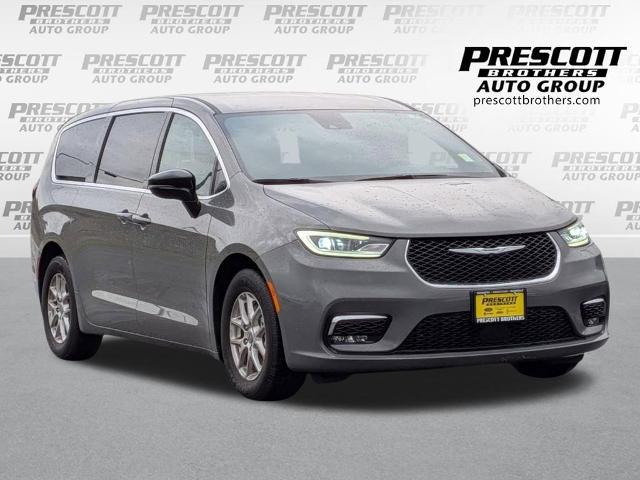 2025 Chrysler Pacifica Select for sale in Rochelle, IL