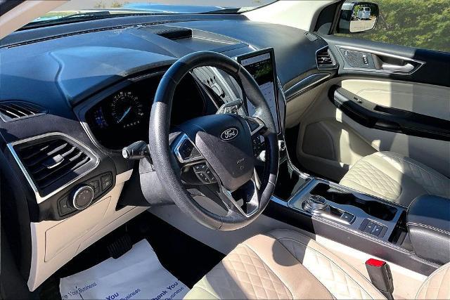 2023 Ford Edge Titanium