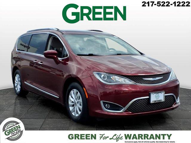 2018 Chrysler Pacifica Touring L for sale in Springfield, IL