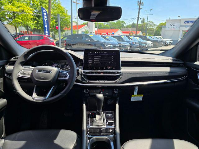 2026 Jeep Compass COMPASS LATITUDE ALTITUDE 4X4 2026 Jeep Compass COMPASS LATITUDE ALTITUDE 4X4