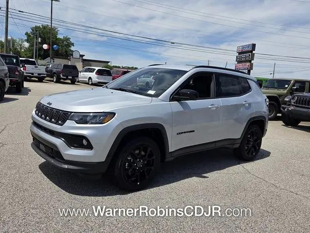 2026 Jeep Compass Latitude Altitude