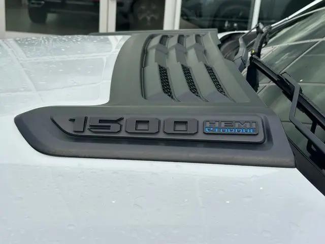 2023 Ram 1500 Laramie Crew Cab 4x4 57 Box