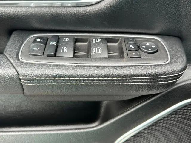2023 Ram 1500 Laramie Crew Cab 4x4 57 Box