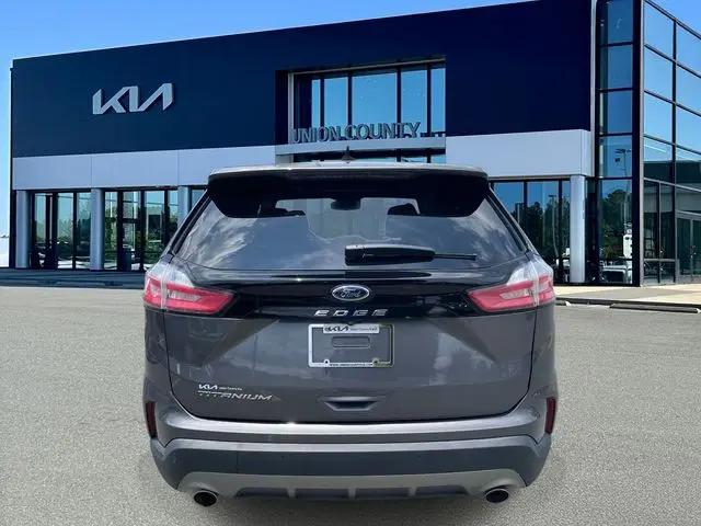 2021 Ford Edge Titanium
