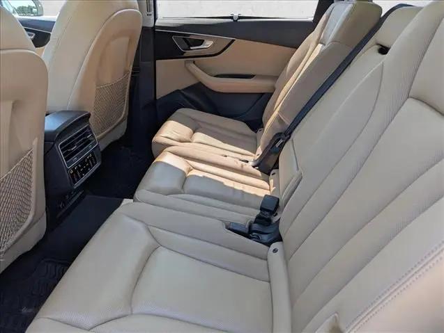 2021 Audi Q7 Prestige 55 TFSI quattro Tiptronic