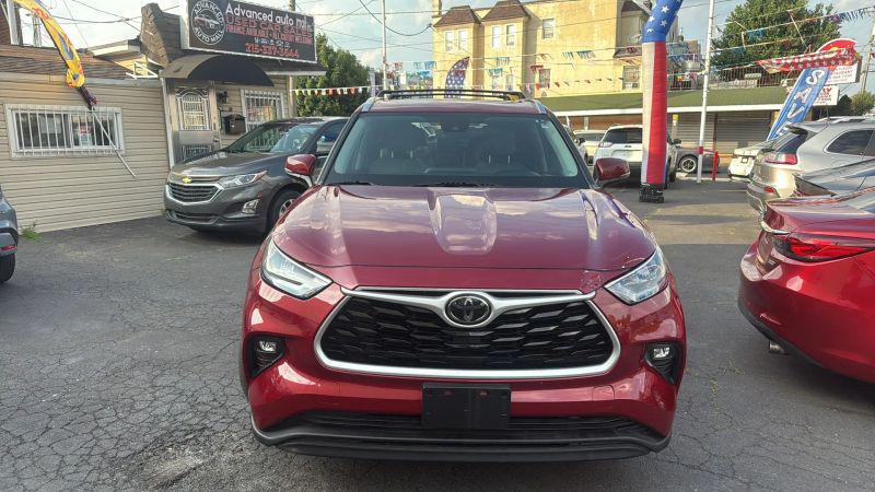 2020 Toyota Highlander XLE for sale in Philadelphia, PA
