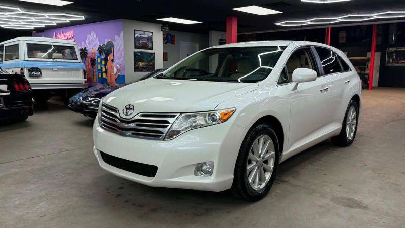 2010 Toyota Venza Base for sale in Shelby Township, MI