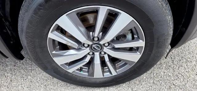 2022 Nissan Pathfinder SL 2WD