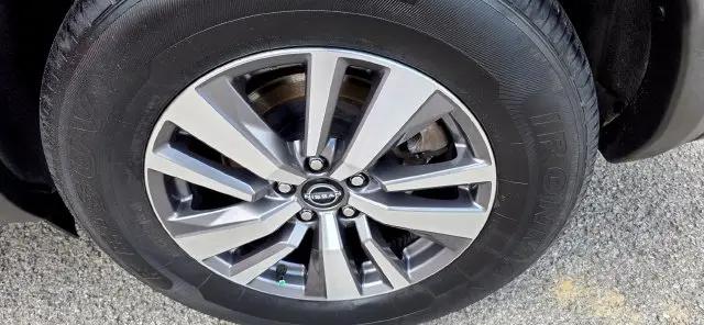 2022 Nissan Pathfinder SL 2WD