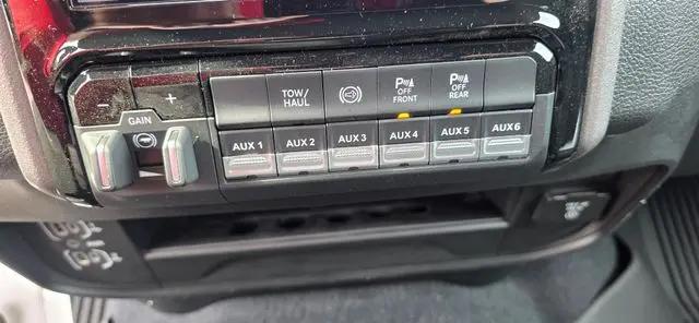 2026 Ram 2500 Warlock Crew Cab 4x4 64 Box