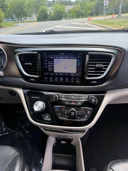 2019 Chrysler Pacifica Touring L Plus