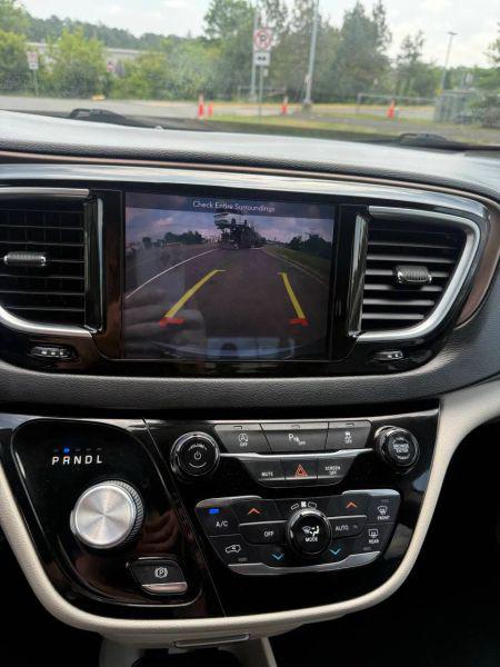 2019 Chrysler Pacifica Touring L Plus
