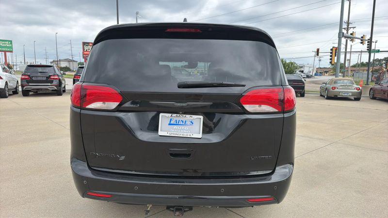 2018 Chrysler Pacifica Limited