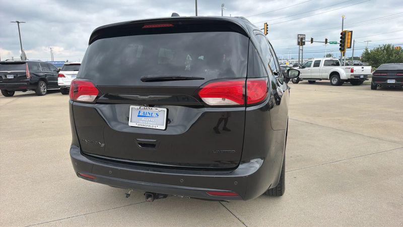 2018 Chrysler Pacifica Limited