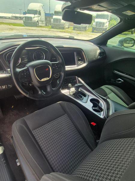 2017 Dodge Challenger SXT