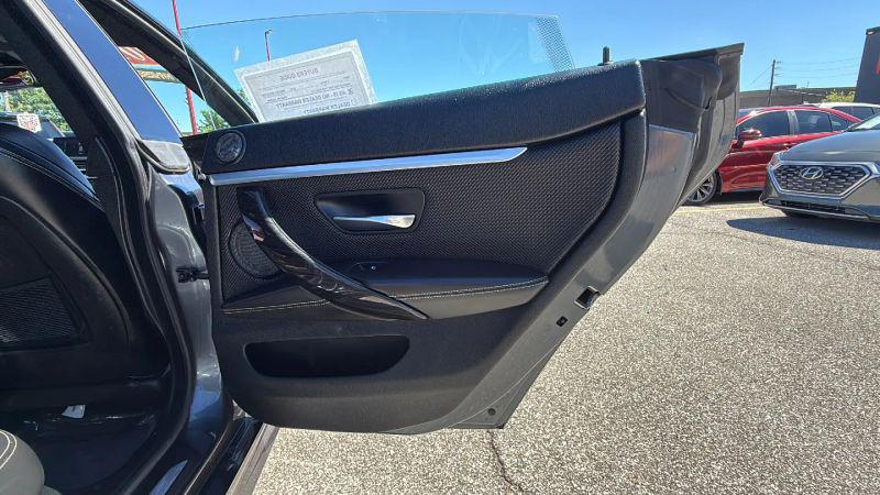 2016 BMW Coupe xDrive