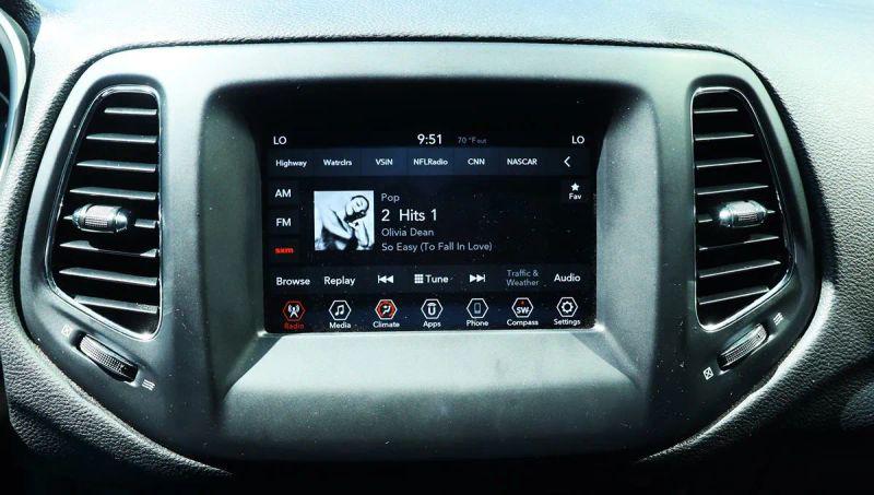 2019 Jeep Compass Latitude FWD