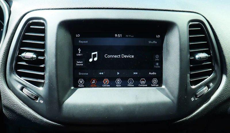 2019 Jeep Compass Latitude FWD