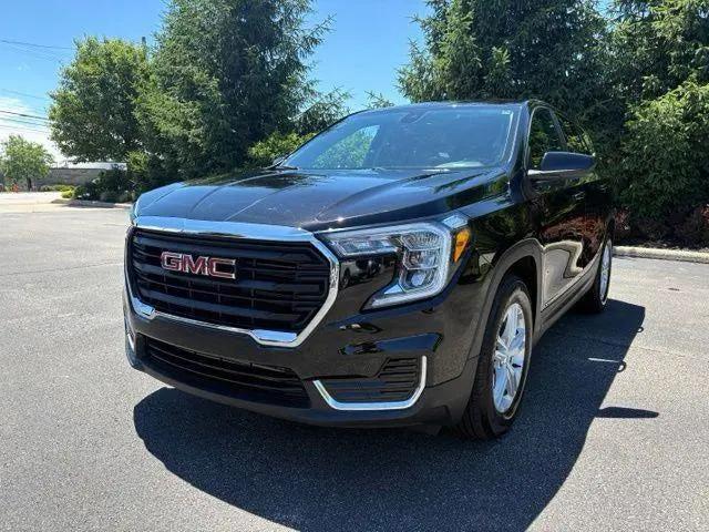 2024 GMC Terrain FWD SLE for sale in North Olmsted, OH