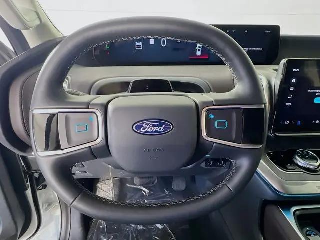 2026 Ford Expedition Max Platinum MAX