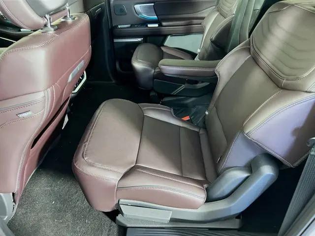 2026 Ford Expedition Max Platinum MAX