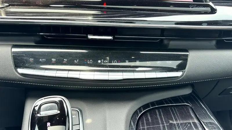 2021 Cadillac Escalade 4WD Sport
