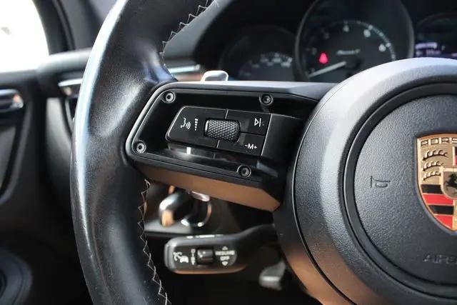 2023 Porsche Macan T