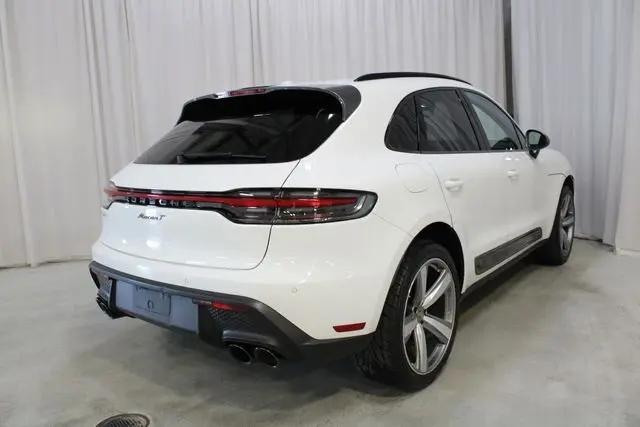 2023 Porsche Macan T
