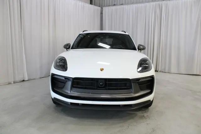 2023 Porsche Macan T