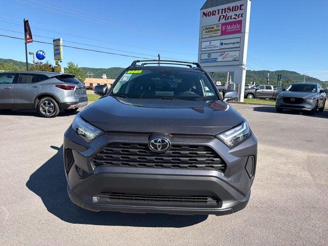2025 Toyota RAV4 XLE 2025 Toyota RAV4 XLE