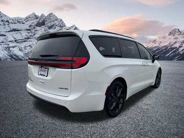 2027 Chrysler Pacifica Limited