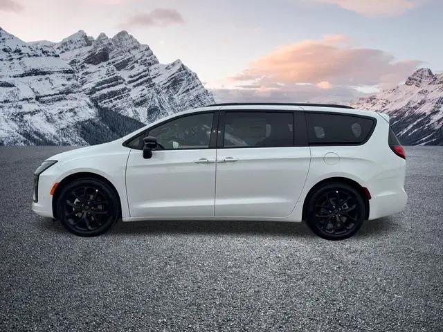 2027 Chrysler Pacifica Limited