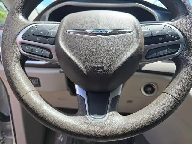 2020 Chrysler Pacifica Touring