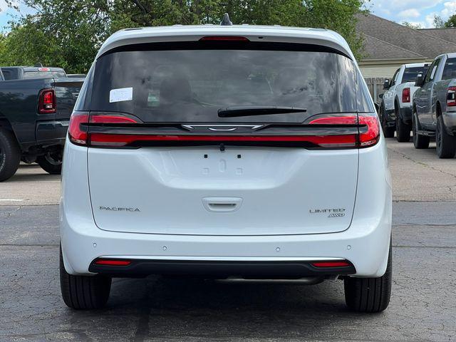 2027 Chrysler Pacifica Limited