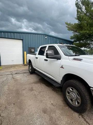 2024 RAM 2500 Tradesman Crew Cab 4x4 64 Box 2024 RAM 2500 Tradesman Crew Cab 4x4 64 Box