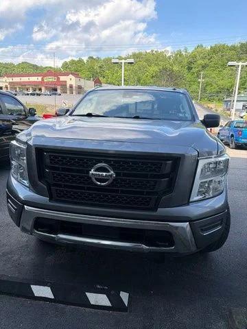 2021 Nissan TITAN Crew Cab SV 4x4 2021 Nissan TITAN Crew Cab SV 4x4