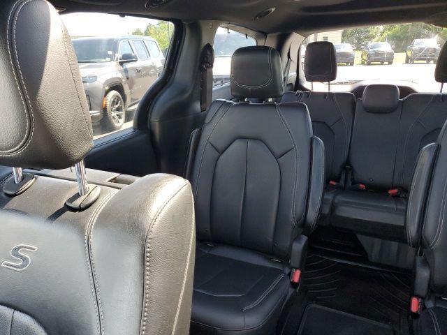 2021 Chrysler Pacifica Touring L AWD