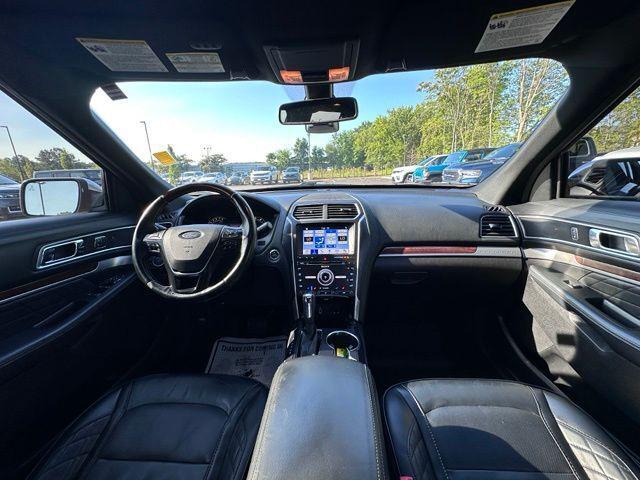 2017 Ford Explorer Platinum 2017 Ford Explorer Platinum