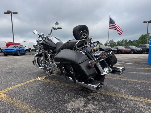 2011 Harley-Davidson Road King Classic Base