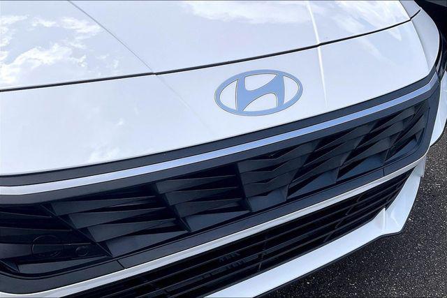 Used 2026 Hyundai Elantra SE For Sale in Olive Branch, MS