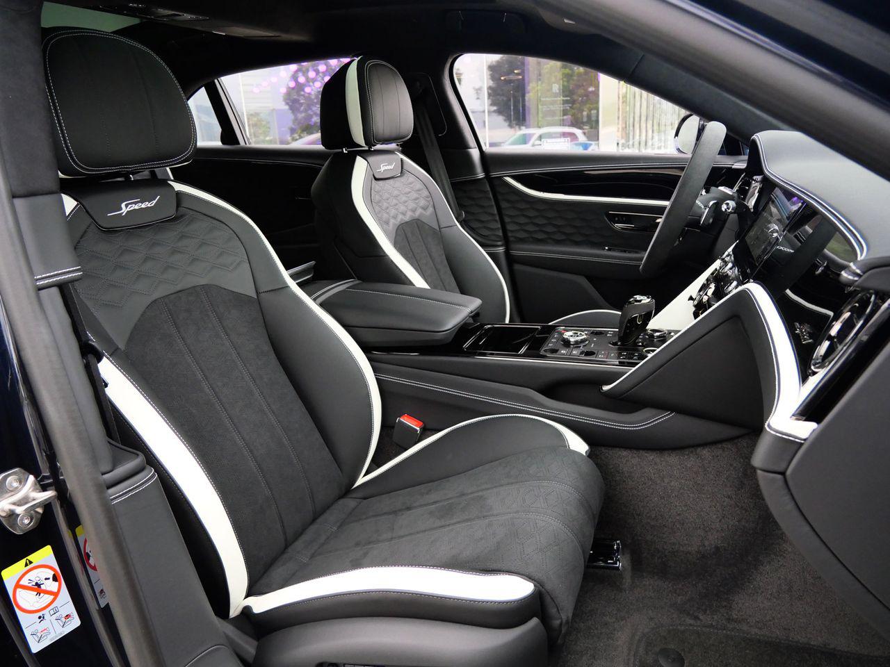 2025 Bentley Flying Spur Speed - Photo 30