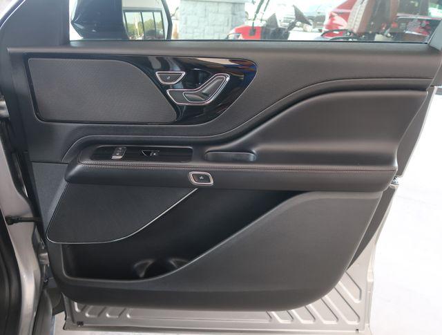 2021 Lincoln Aviator Standard